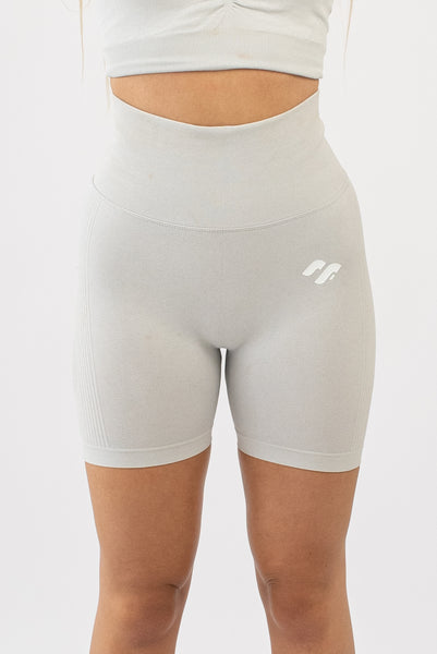 Scrunch bum gym shorts - White - Front View