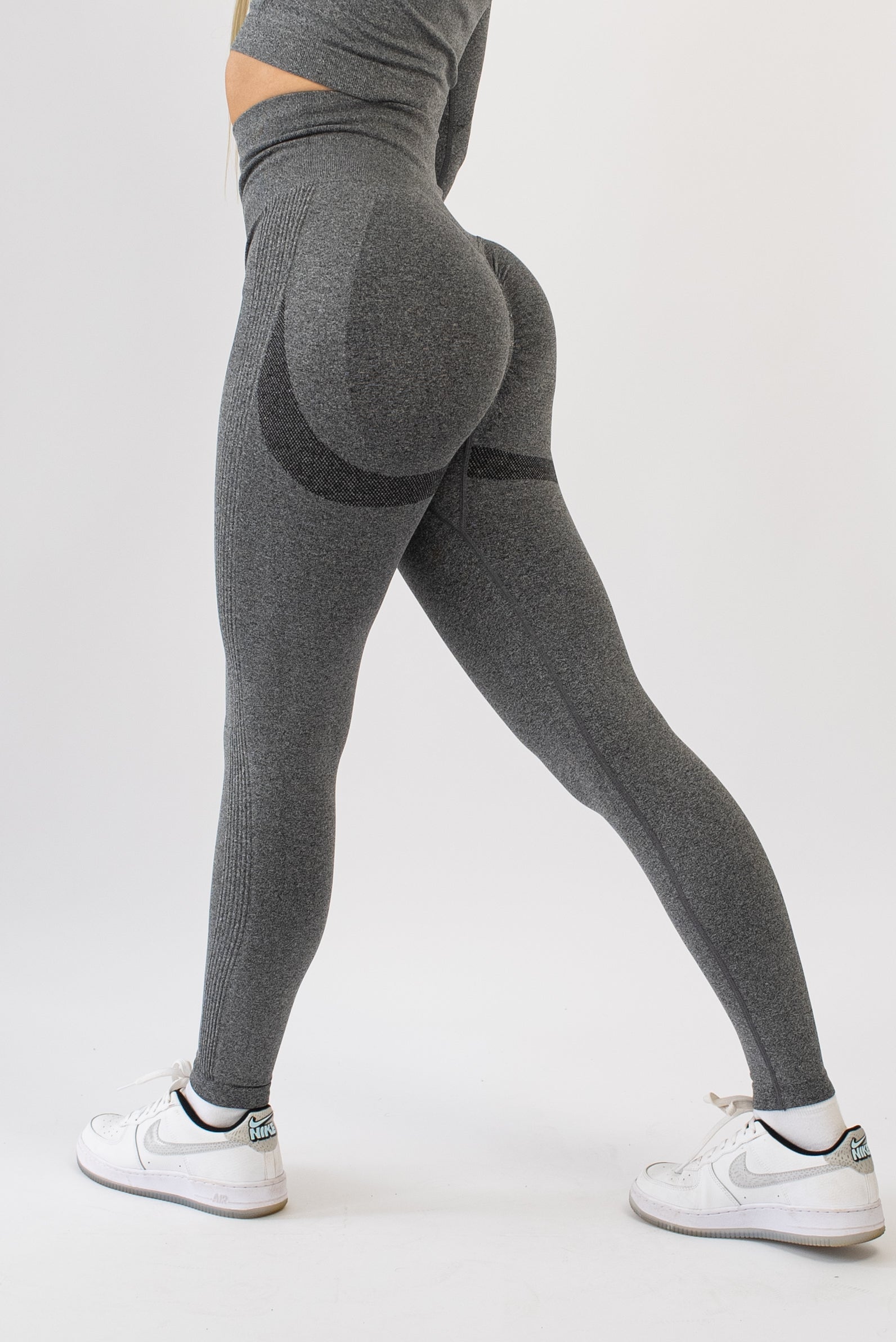 Scrunch Bum Leggings Charcoal Gym Clothing Womens Gym Wear